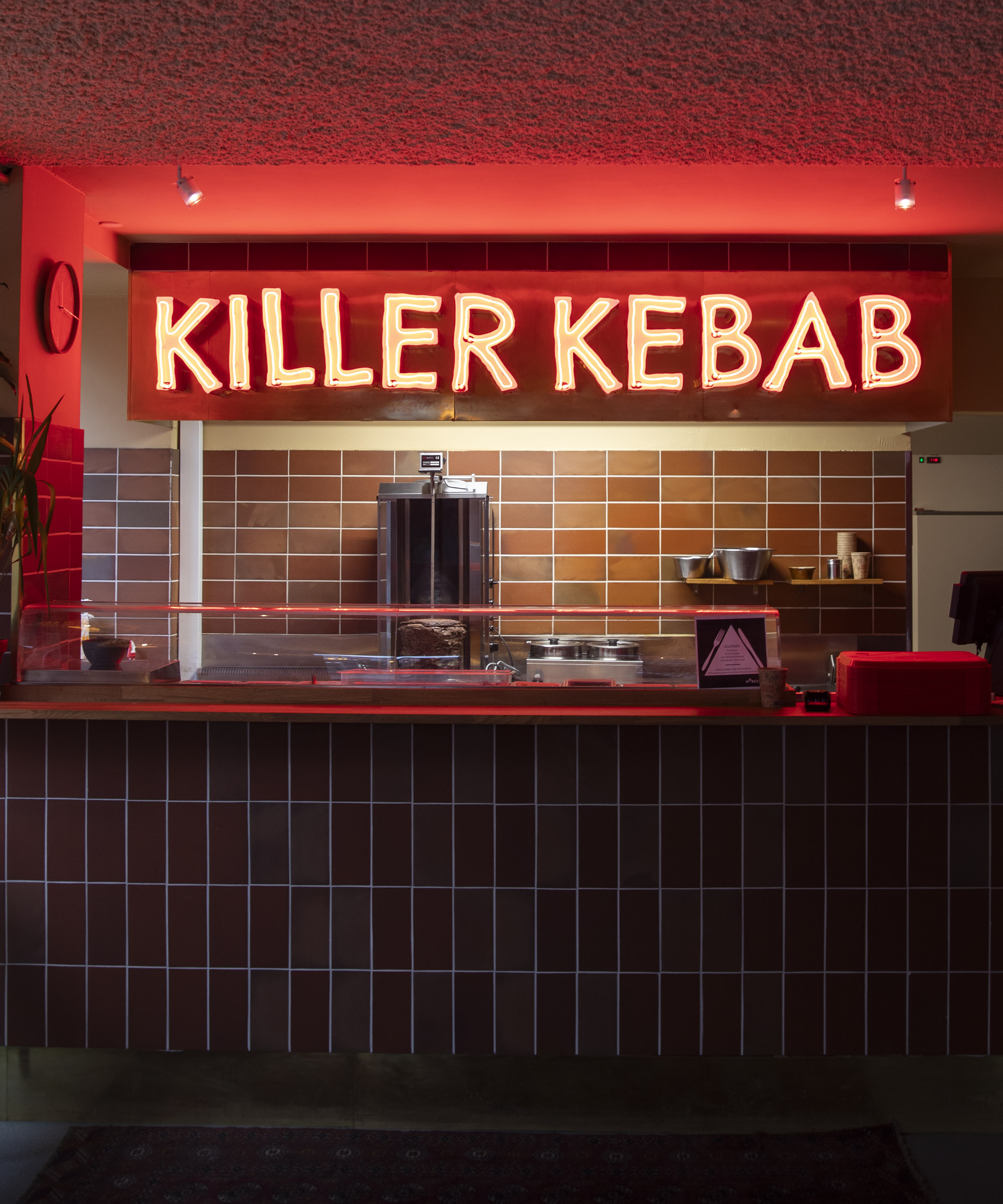 Two kebab or falafel kombos at Killer Kebab on Rantzausgade – One-of-a-kind ‘Kopenhagen-style’ kebab with 6 out of 6 stars in Berlingske