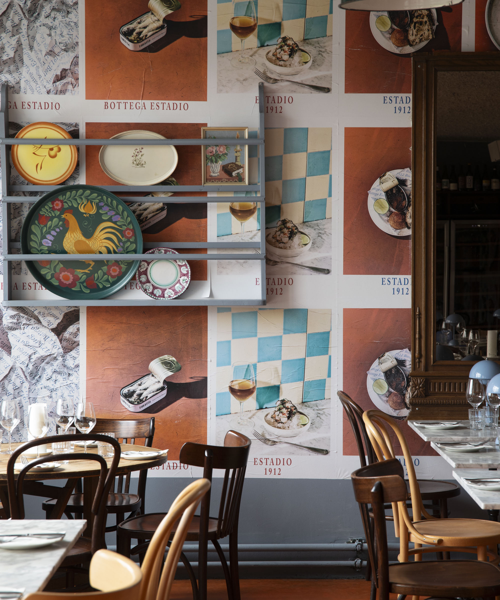 7-course menu at Bottega Estadio in Østerbro – The guys behind Bottega Barlie and Pluto teamed up to create this gastronomic hotspot in a cool, stadium-side location