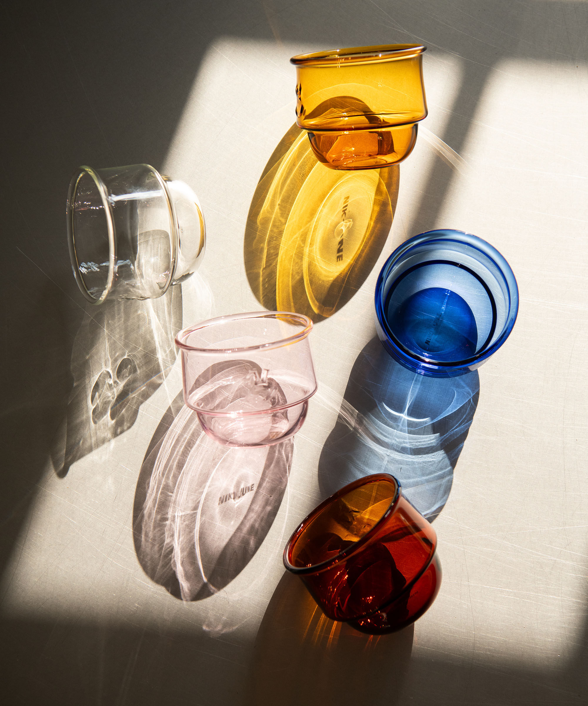 Pick whatever you like from the NIKO JUNE webshop – Punctuate your home with evocative dinnerware, furniture, and accessories that blur the line between art and everyday objects