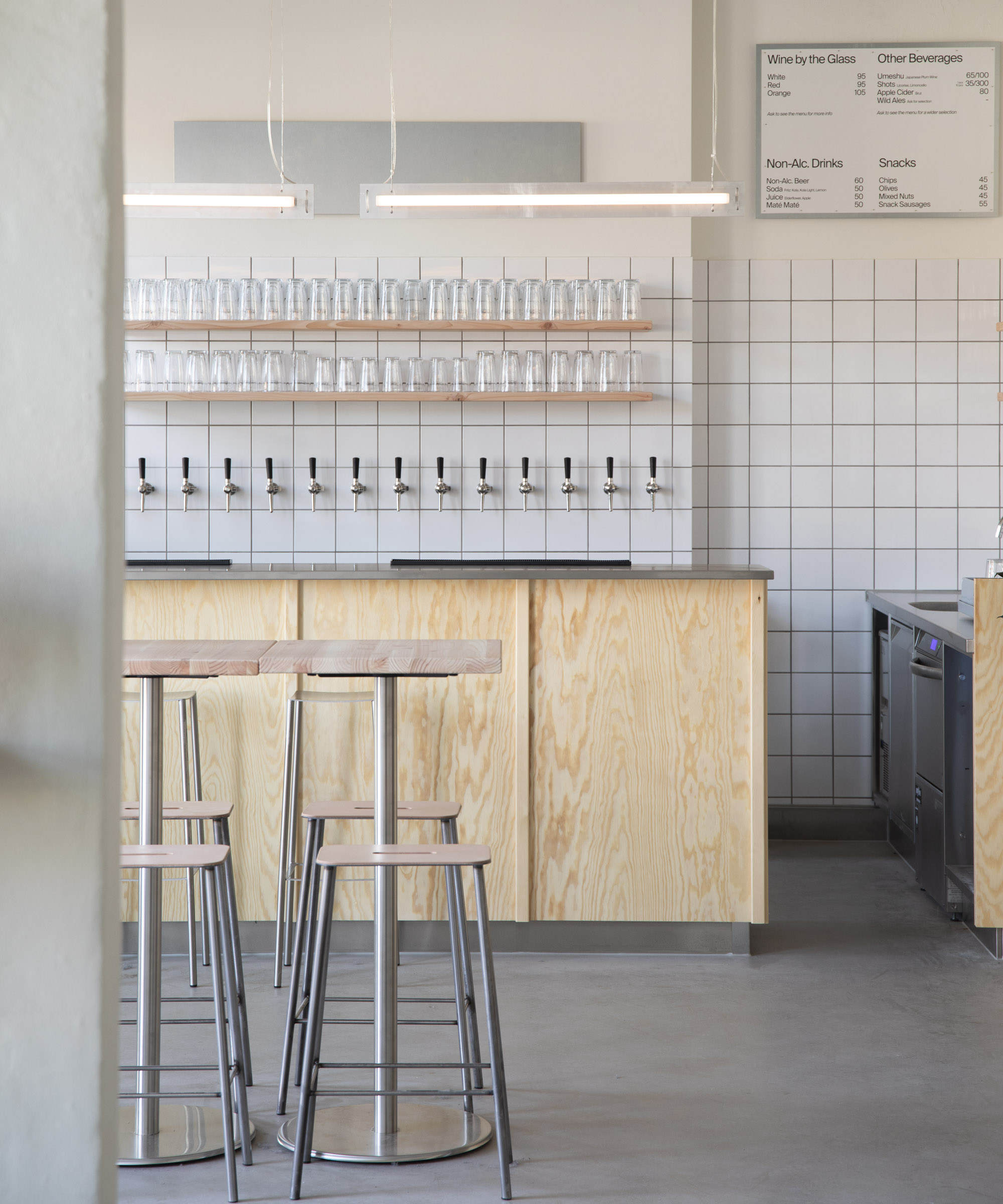 Pick any two draft beers at ÅBEN in Nordhavn – Today, the quintessential Copenhagen brewery opens its most personal beer bar yet