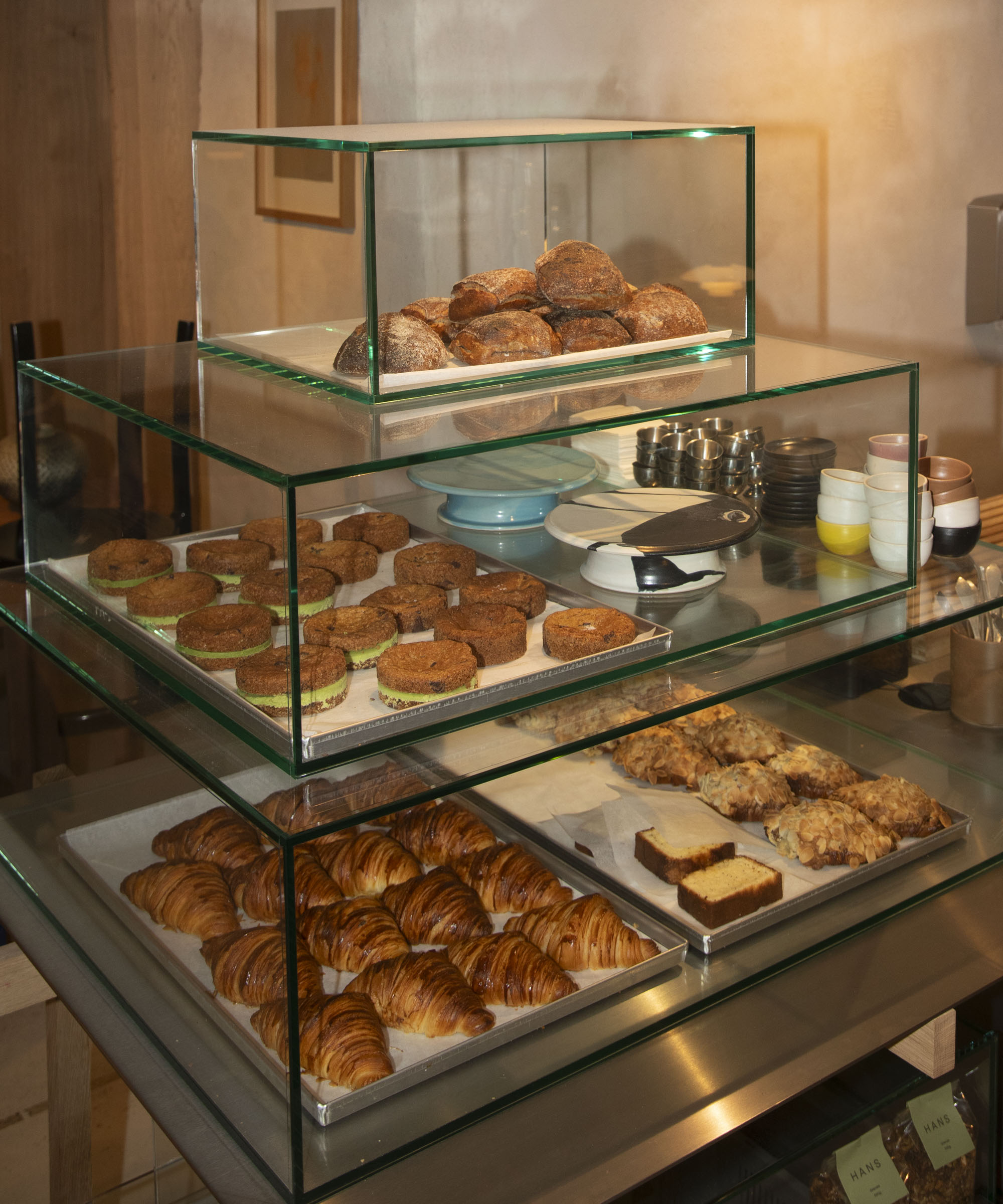 Pick whatever you like at H A N S Coffee in City Center and Christianshavn – Three minimalist coffee shops are laidback retreats from the city rush