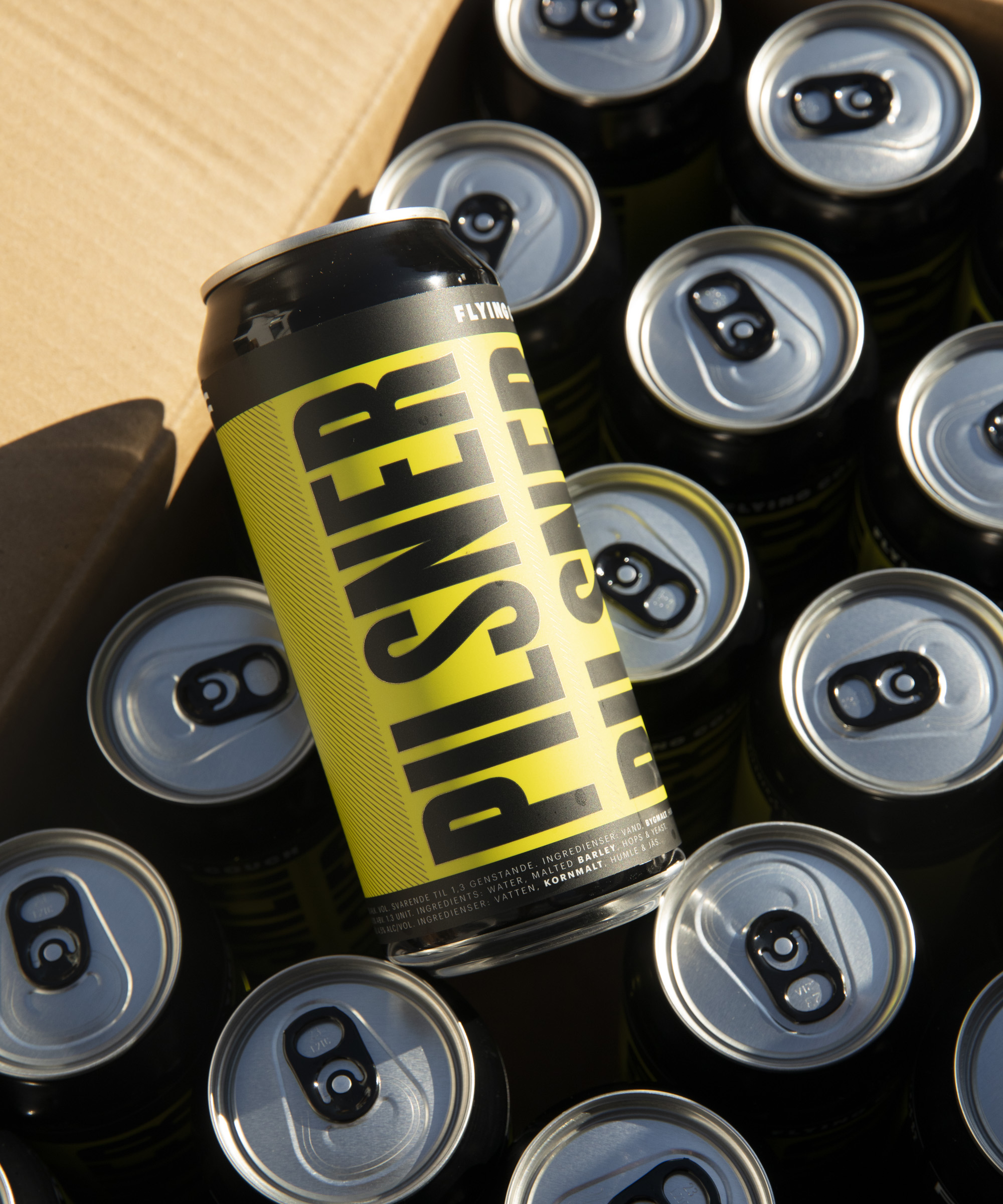 Pick whatever you like at Flying Couch Brewing — Drop by this under-the-radar microbrewery in Nordvest and grab cans of unbeatable beer