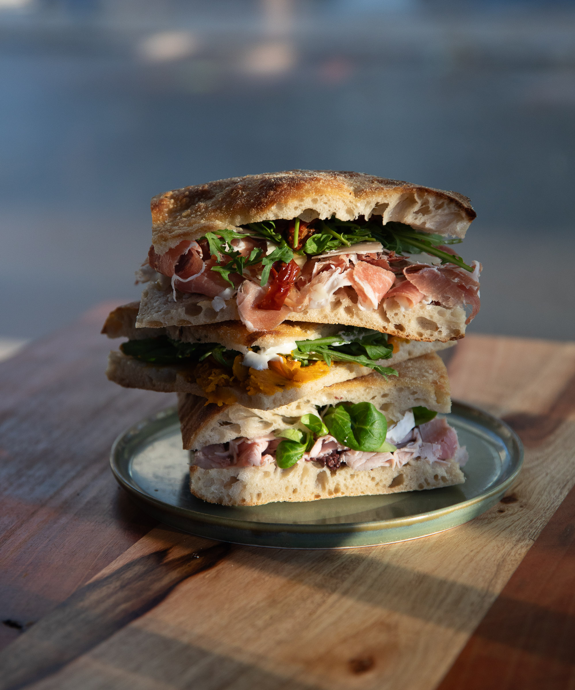 Pick any panini + beer/wine/soft drink at Rufino Panino in Sydhavnen – Rufino Osteria’s panini shop packs restaurant-level flavors into warm and pressed focaccia sandwiches