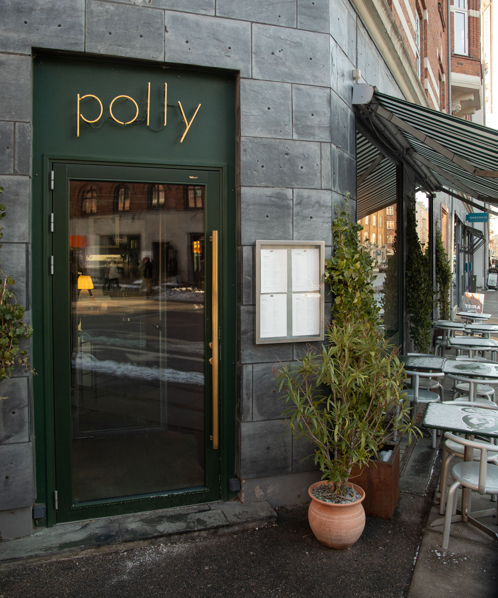 Pick any two Eggs Benedict, Royale, or Florentine + a pancake to share at Polly — In Frederiksberg, brunch is served in style every day of the week