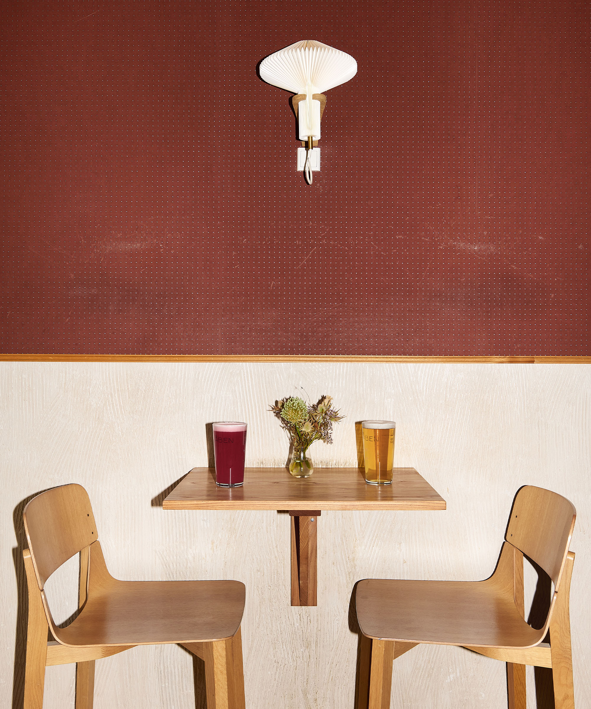 Pick whatever you like at ÅBEN in Aarhus City Center — Drink through 22 taps and take home Denmark's largest selection of ÅBEN beer