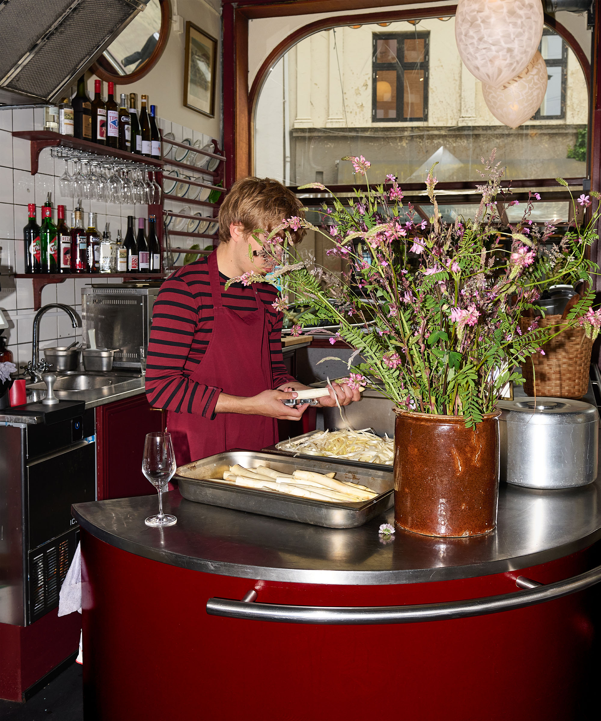 Pick whatever you like at Bastián in Aarhus City Center — Three friends bring the spirit of San Sebastián to one of Aarhus' oldest dining rooms